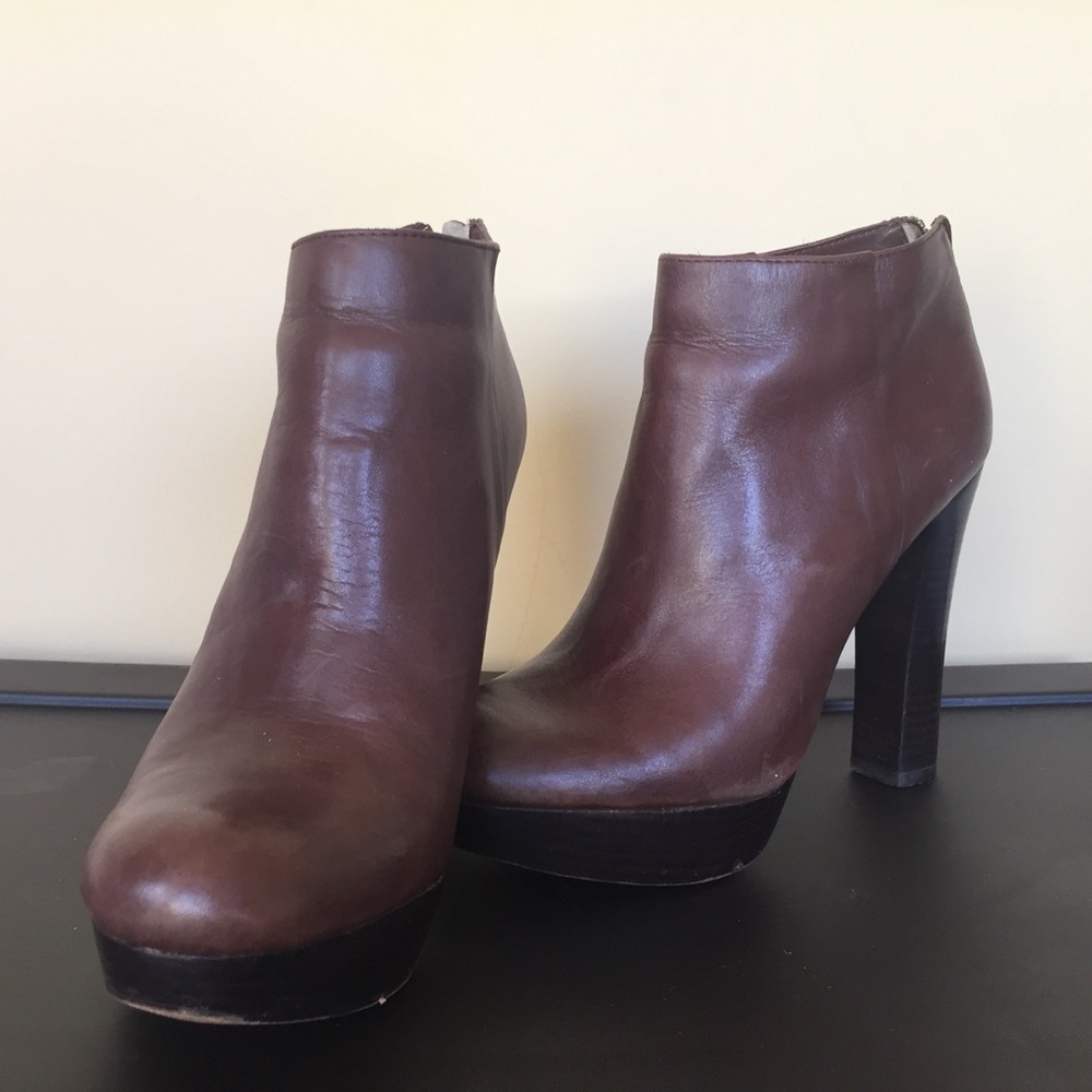 Michael Kors brown leather ankle boots heeled